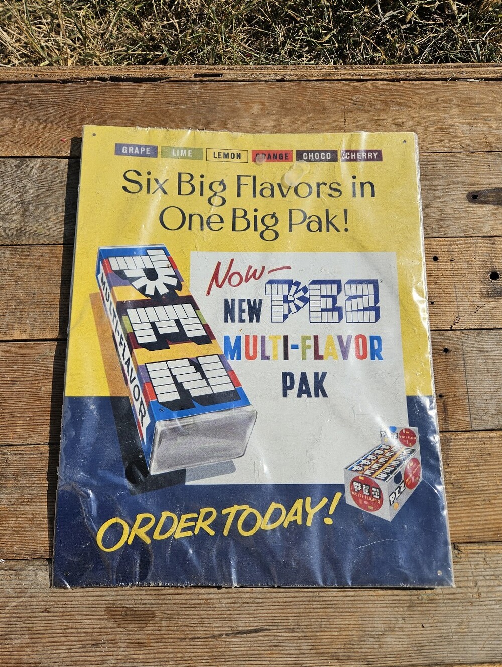 Vtg PEZ Tin Metal Sign Pez Candy PEZ six Flavors 2002 USA Man Cave Room